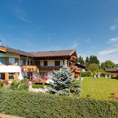 Haus Jaeger Ferienwohnungen Mit Indoor-Pool Inkl. Chiemgaukarte โรพอลดิง ภายนอก รูปภาพ