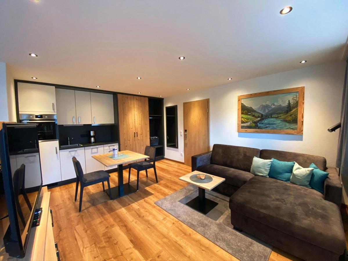 Haus Jaeger Ferienwohnungen Mit Indoor-Pool Inkl. Chiemgaukarte โรพอลดิง ภายนอก รูปภาพ