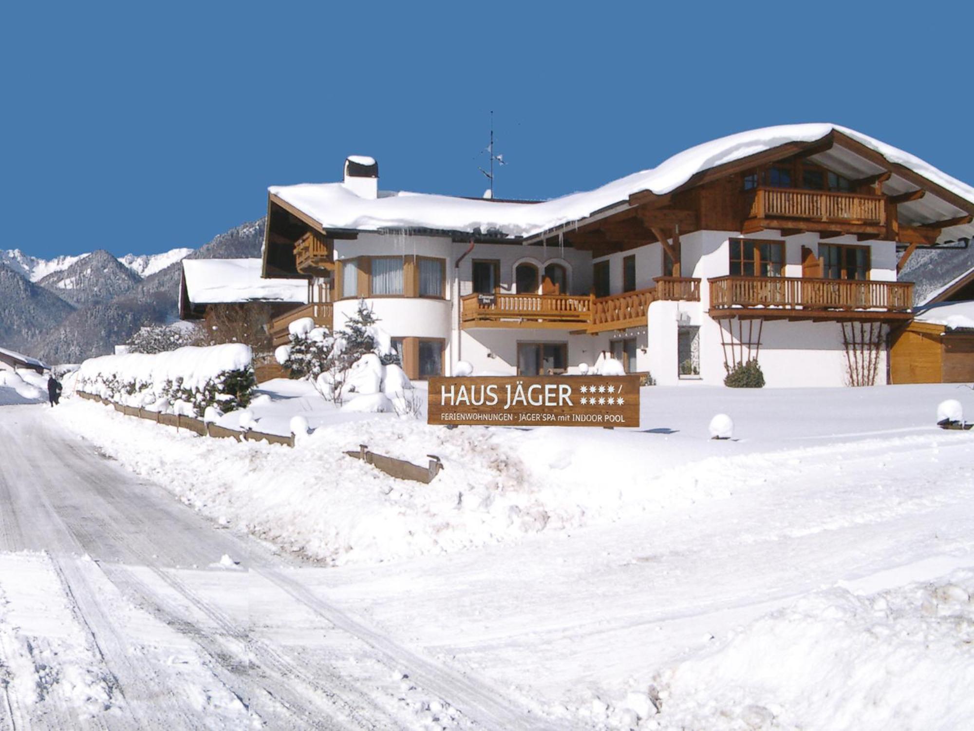 Haus Jaeger Ferienwohnungen Mit Indoor-Pool Inkl. Chiemgaukarte โรพอลดิง ภายนอก รูปภาพ